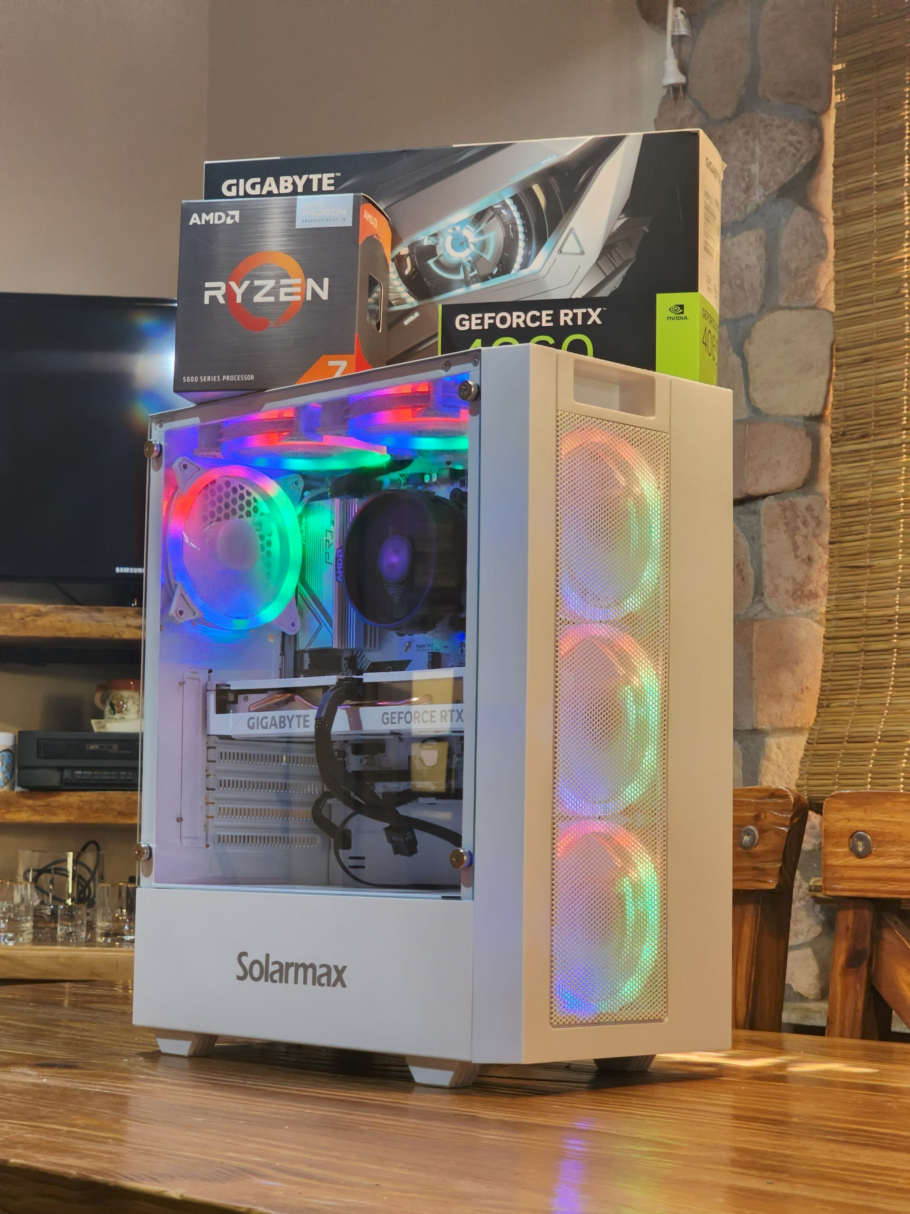 PC Gamer armada por Punta Gaming